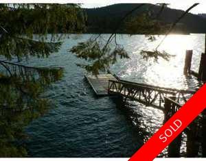 Deep Cove Waterfront for sale:  4 bedroom 2,757 sq.ft. (Listed 2008-02-26)