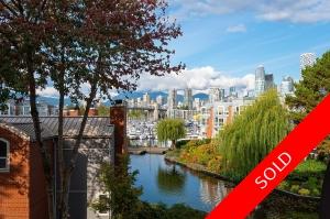 False Creek Apartment/Condo for sale:  1 bedroom 854 sq.ft. (Listed 2021-10-19)