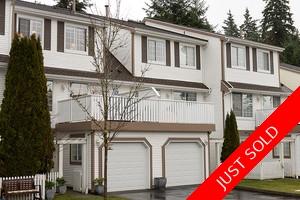 Amazing townhome in the perfect family neighbourhood
